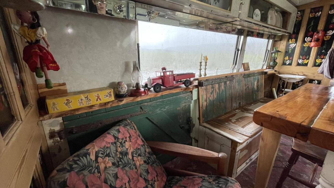2 X Double Bed Glamping Wagon At Dalby Forest سكرابورو المظهر الخارجي الصورة