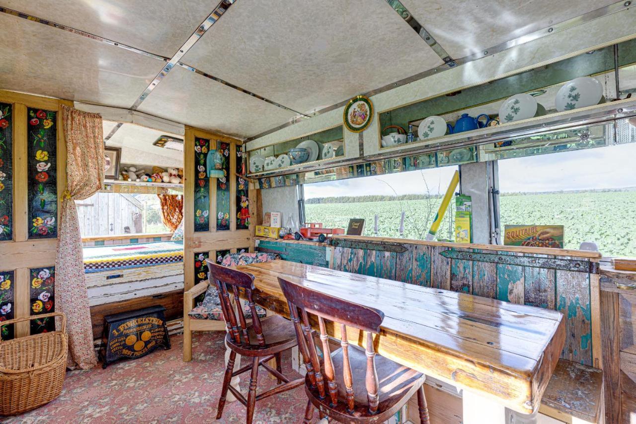 2 X Double Bed Glamping Wagon At Dalby Forest سكرابورو المظهر الخارجي الصورة